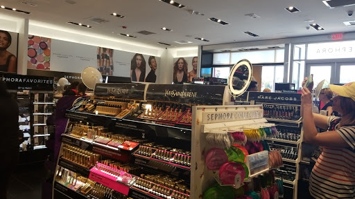 Cosmetics Store «SEPHORA», reviews and photos, 70 Worcester-Providence Turnpike #509, Millbury, MA 01527, USA
