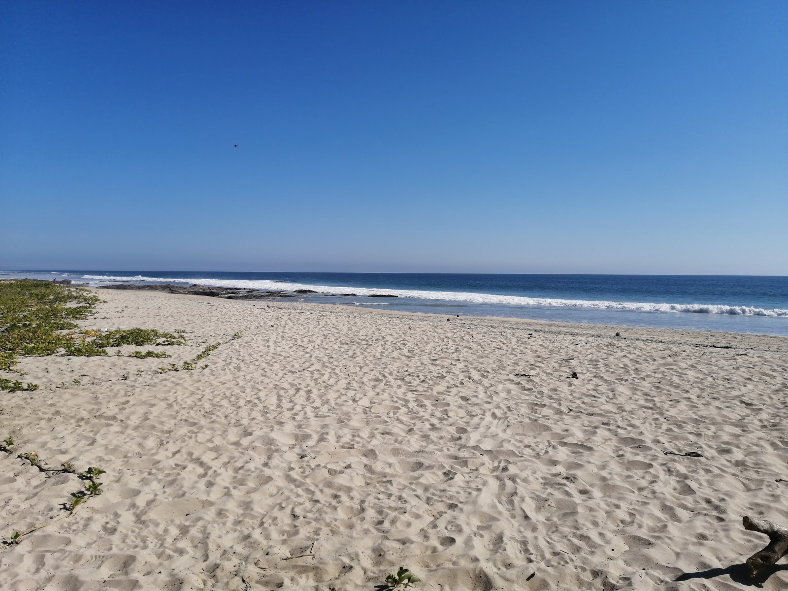 Foto de Playa Agua Blanca área de servicios