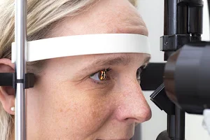 Augenarzt - Elke Mettchen - Lasermed image