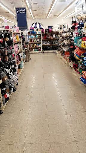 Department Store «Marshalls», reviews and photos, 300 New State Hwy, Raynham, MA 02767, USA