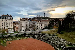 Amphitheater of the Three Gauls image