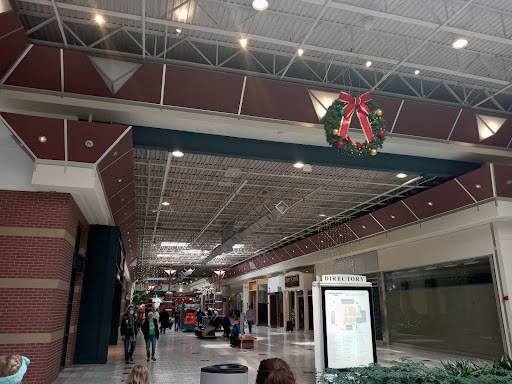 Shopping Mall «Beaver Valley Mall», reviews and photos, 570 Beaver Valley Mall Blvd, Monaca, PA 15061, USA