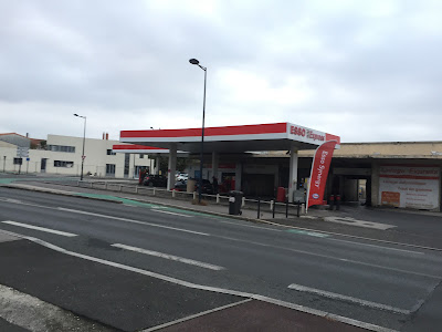 Esso express à Bordeaux