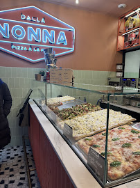 Atmosphère du Pizzeria Dalla Nonna Pizza à la Part à Grenoble - n°3