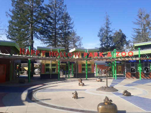 Happy Hollow Park & Zoo