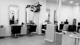 Photo du Salon de coiffure Coupé Coiffé à Paris