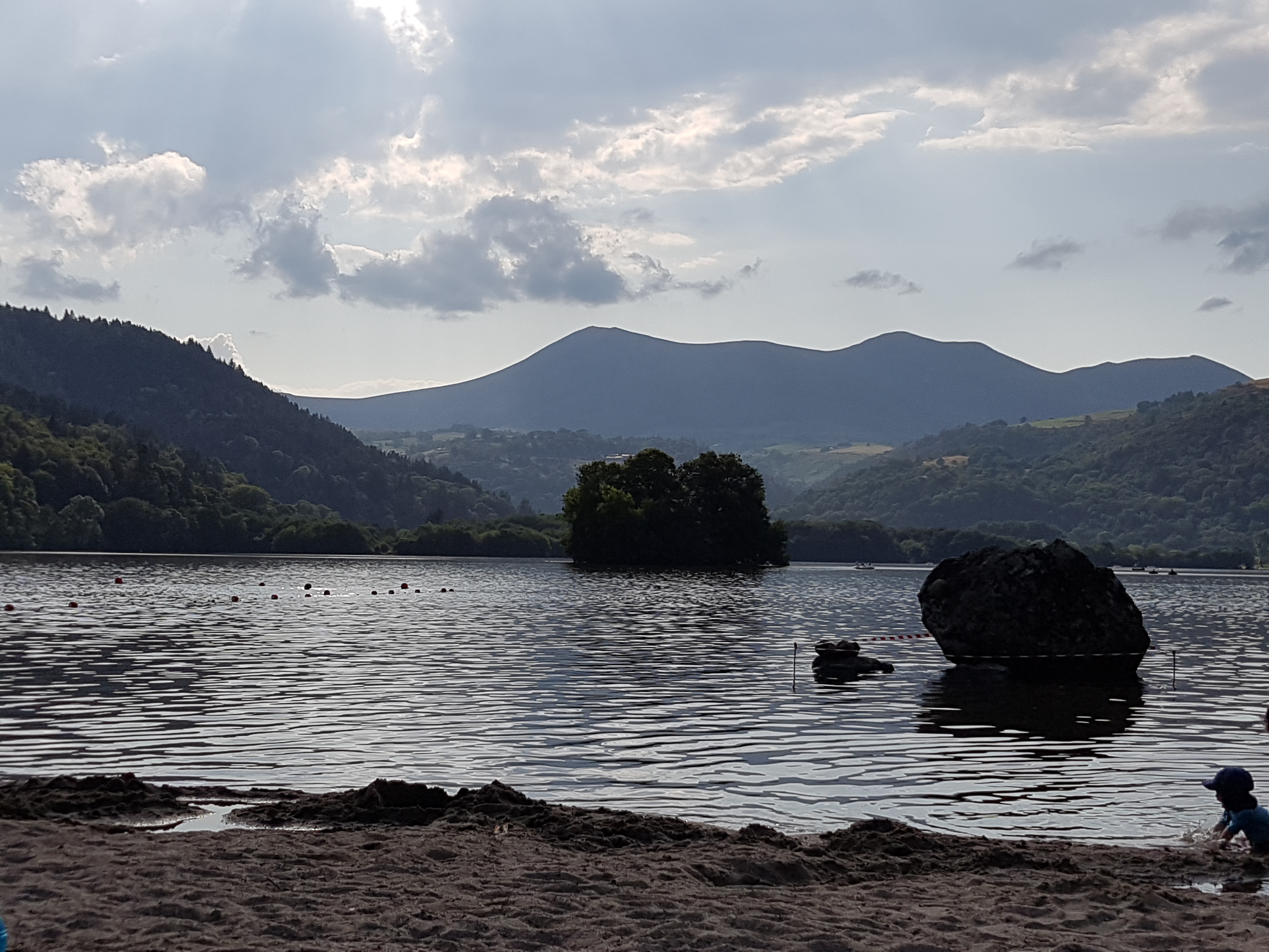 Photo n° 3 de l'avis de guizard.e fait le 06/08/2018 à 09:35