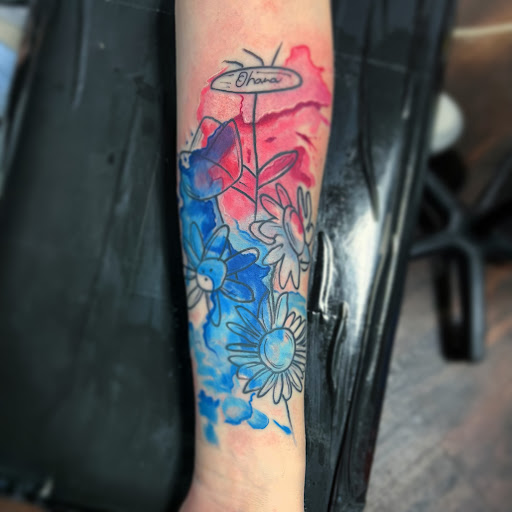 Explore racing tattoo ideas, creative tattoo ideas in Medina, available at Greasers Ink