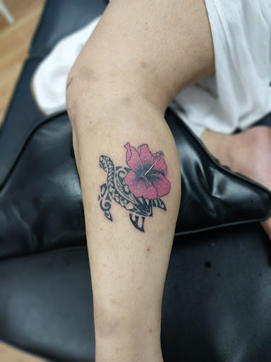 Tattoo Shop «Baby Blues Tattoos», reviews and photos, 1808 Cortez Rd W, Bradenton, FL 34207, USA