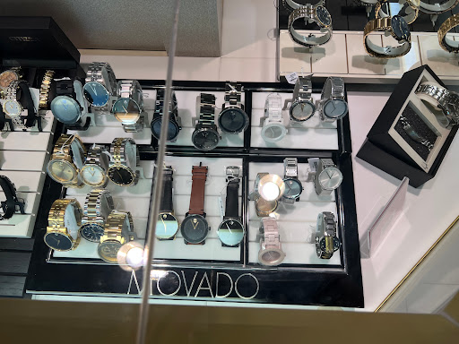 Jewelry Store «Zales –The Diamond Store», reviews and photos, 4801 Outer Loop, Louisville, KY 40219, USA