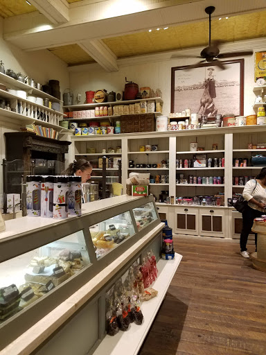 Sporting Goods Store «Bass Pro Shops», reviews and photos, 1000 Basspro Dr, Houston, TX 77047, USA