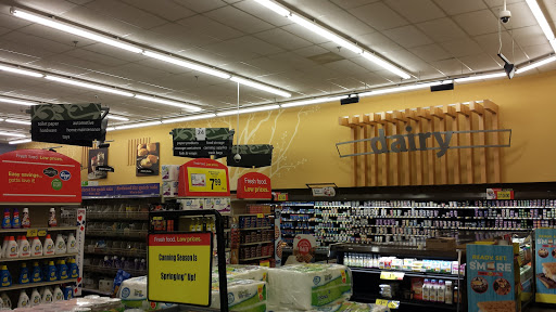 Grocery Store «Kroger», reviews and photos, 120 S Memorial Dr, New Castle, IN 47362, USA