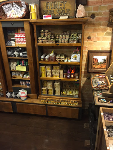 Gift Shop «Salt Lake Souvenir & Gift», reviews and photos, 24 W 100 S, Salt Lake City, UT 84101, USA