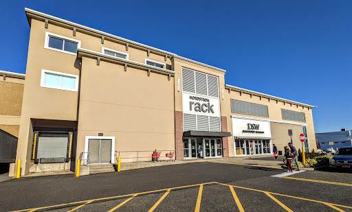 Department Store «Nordstrom Rack Manhasset Center», reviews and photos, 1400 Northern Blvd, Manhasset, NY 11030, USA