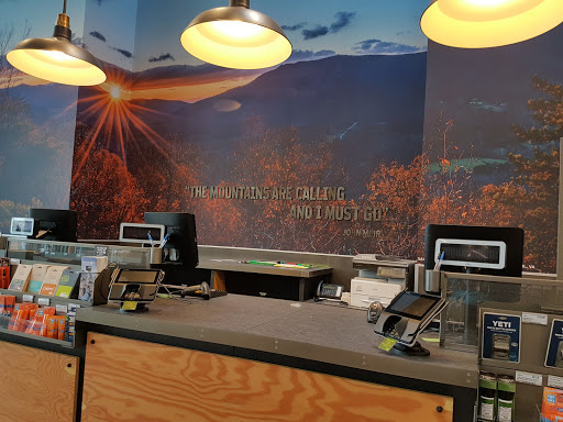 Camping Store «REI», reviews and photos, 350 Independence Blvd, Virginia Beach, VA 23462, USA