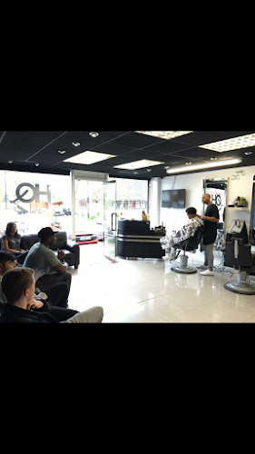 HQ Barbers and tanning salon - Birmingham