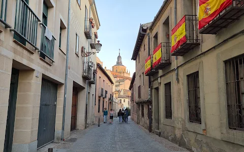 Segovia image