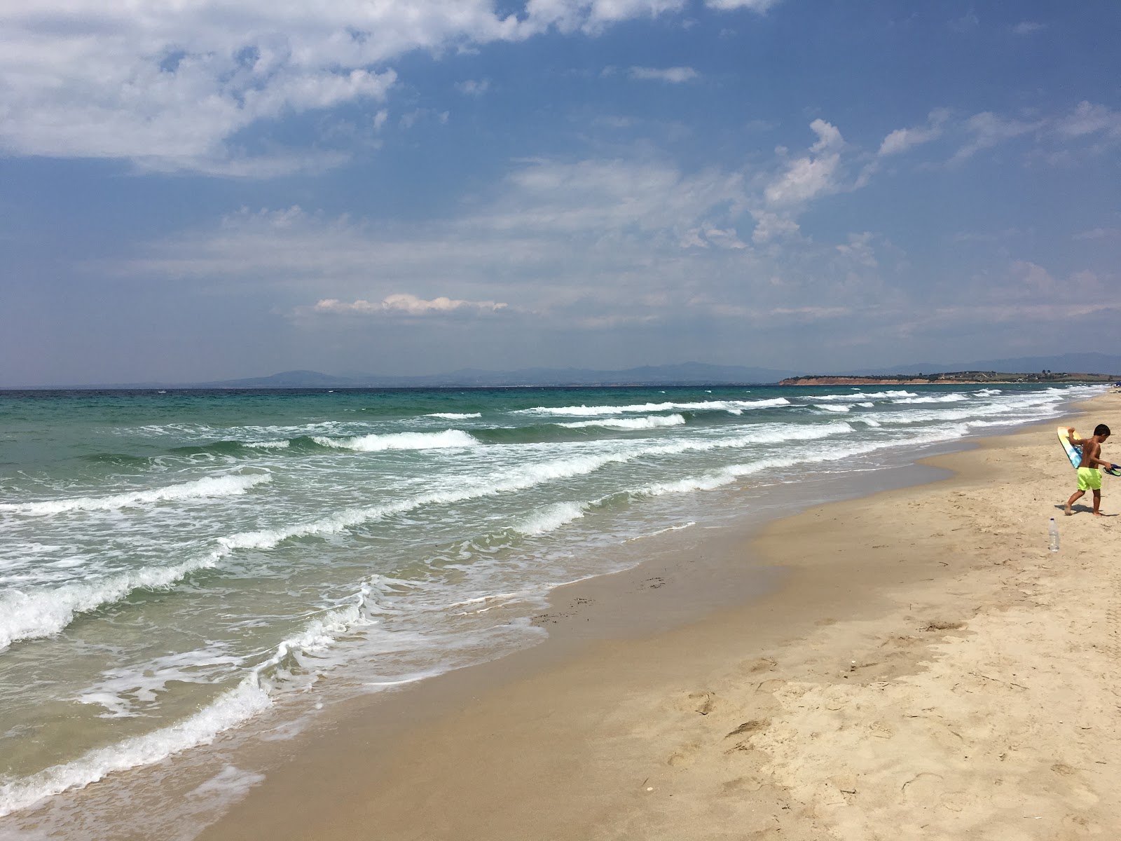 Fotografie cu Stavronikita beach și peisajul său frumos