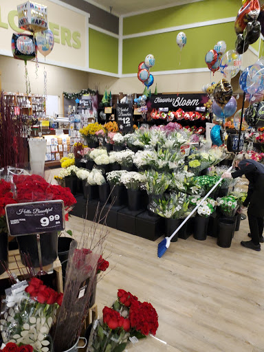 Grocery Store «Jewel-Osco», reviews and photos, 2501 Schaumburg Rd, Schaumburg, IL 60194, USA