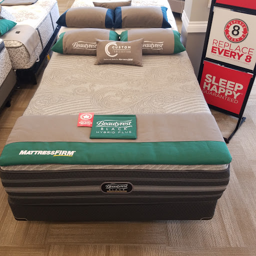 Mattress Store «Mattress Firm Woodburn», reviews and photos, 3040 Sprague Ln, Woodburn, OR 97071, USA