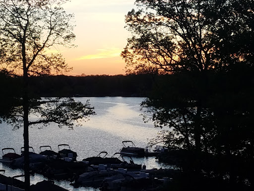 Golf Course «Oak Pointe Country Club», reviews and photos, 4500 Club Dr, Brighton, MI 48116, USA