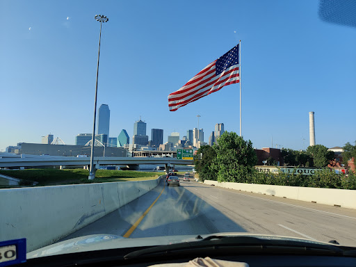 Liquor Store «River Cut Rate Liquor», reviews and photos, 327 Cadiz St, Dallas, TX 75207, USA