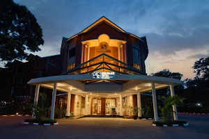 Kibo Palace Hotel Arusha image