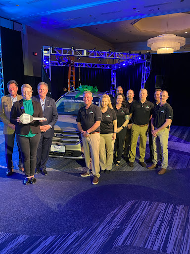 Auto Body Shop «Schaefer Autobody Centers - Columbia, MO», reviews and photos, 1306 N Creasy Springs Rd, Columbia, MO 65202, USA