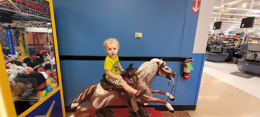 Department Store «Walmart Supercenter», reviews and photos, 1550 Nashville Rd, Franklin, KY 42134, USA