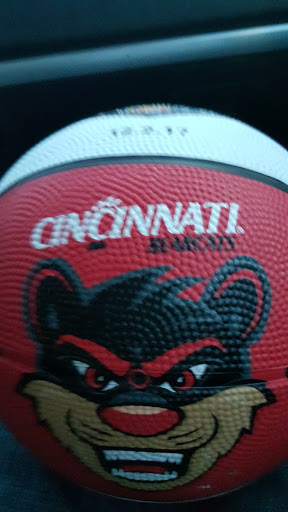 Shopping Mall «Surrey Square Mall & Center», reviews and photos, 4500 Montgomery Rd, Cincinnati, OH 45212, USA