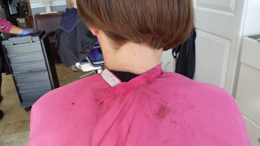 Hair Salon «Hot Headz Salon», reviews and photos, 692 W Montrose St, Clermont, FL 34711, USA