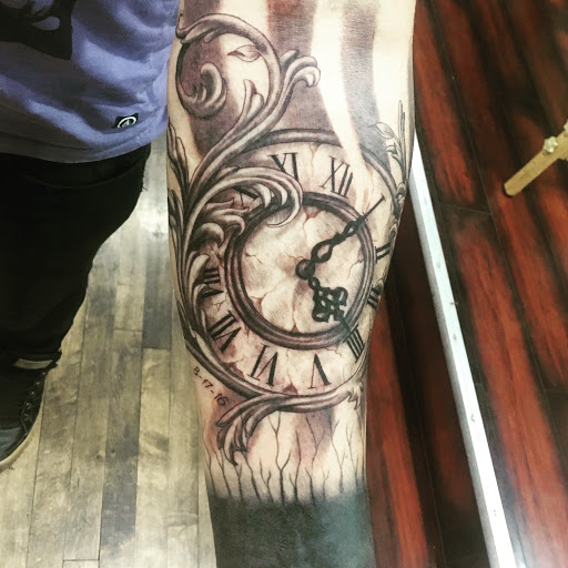 Tattoo Shop «Ink & Iron Custom Tattoo Studio», reviews and photos, 3700 N Cicero Ave, Chicago, IL 60641, USA