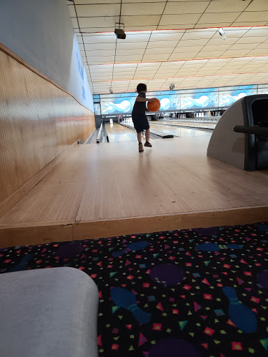 Sports Complex «DeLuna Lanes», reviews and photos, 590 E 9 Mile Rd, Pensacola, FL 32514, USA