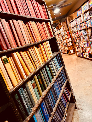 Used Book Store «The Last Bookstore», reviews and photos, 453 S Spring St, Los Angeles, CA 90013, USA