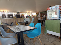 Atmosphère du Restaurant familial le Kap 21 à Fos-sur-Mer - n°2