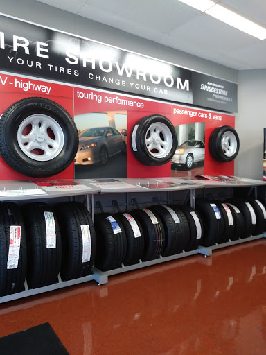 Tire Shop «Firestone Complete Auto Care», reviews and photos, 110 NE 8th St, Homestead, FL 33030, USA