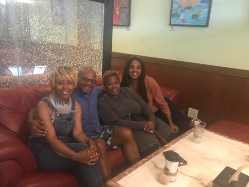 Shopping Mall «Shepherd Square Shopping Center», reviews and photos, 2075 Westheimer Rd, Houston, TX 77098, USA