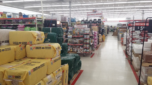 Home Improvement Store «Tractor Supply Co.», reviews and photos, 195 Water St a, Savannah, TN 38372, USA