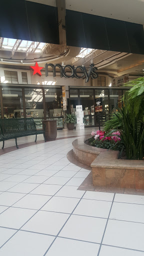 Shopping Mall «Boulevard Mall», reviews and photos, 730 Alberta Dr, Buffalo, NY 14226, USA