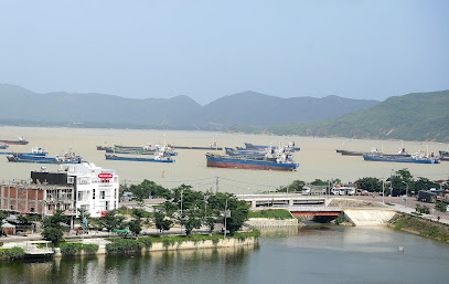 Cảng Quy Nhơn