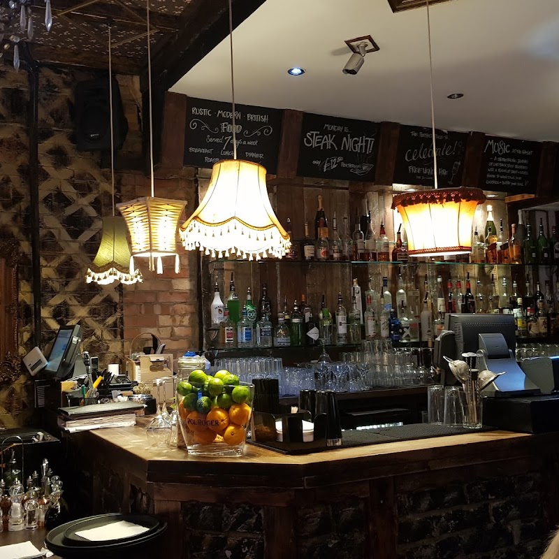 Hamlet Bar Lounge & Restaurant