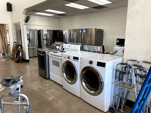 Non-Profit Organization «Society of St. Vincent de Paul - Sunnyslope Thrift Store», reviews and photos, 8231 N 7th St, Phoenix, AZ 85020, USA