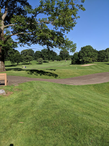 Golf Course «Wilkshire Golf Course», reviews and photos, 10566 Wilkshire Blvd NE, Bolivar, OH 44612, USA