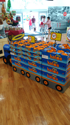 Grocery Store «Winn-Dixie», reviews and photos, 2880 Howland Blvd, Deltona, FL 32725, USA