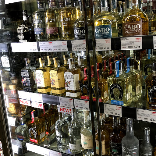 Wine Store «BevMo!», reviews and photos, 9160 W Stockton Blvd, Elk Grove, CA 95758, USA