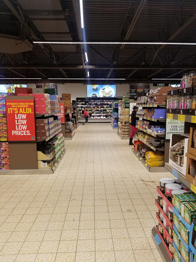 Supermarket «ALDI», reviews and photos, 6 Van Dyke Ave, New Brunswick, NJ 08901, USA