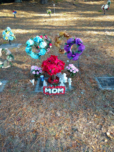 Cemetery «Oleander Memorial Gardens», reviews and photos, 306 Bradley Dr, Wilmington, NC 28409, USA