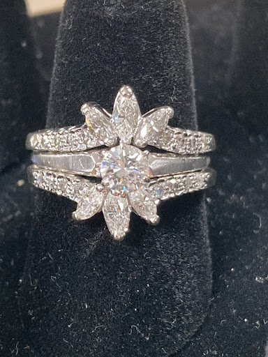 Jewelry Store «The Jewelry Store», reviews and photos, 1270 N Wickham Rd, Melbourne, FL 32935, USA