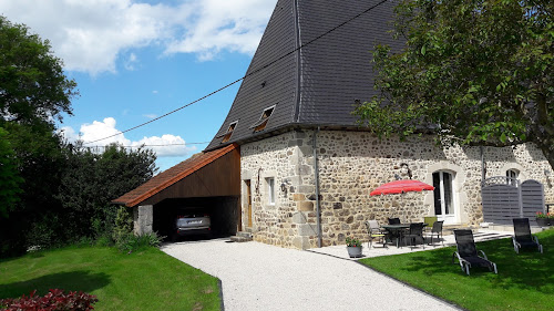 Lodge 2 Gîtes 4 et 6 personnes, wifi, holidayrental (Cantal, Auvergne) Saint-Mamet-la-Salvetat