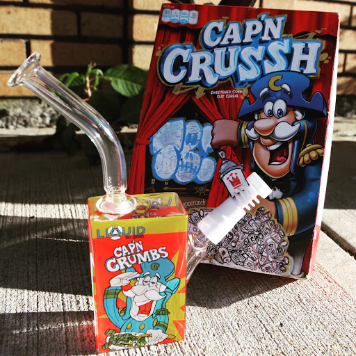 Tobacco Shop «Underground Culture Smoke Shop», reviews and photos, 4 Main Rd, Tiverton, RI 02878, USA